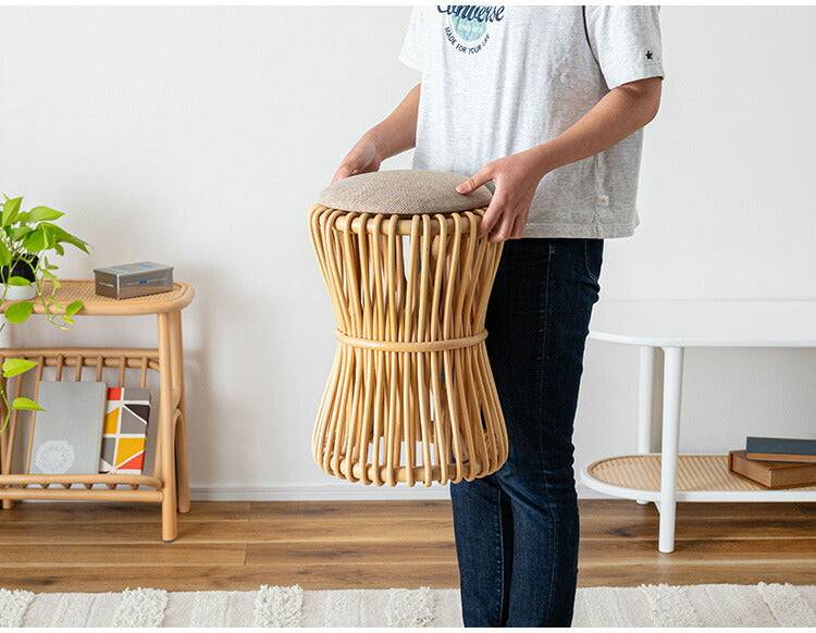 ラウンドスツール GUY-260 東谷 スツール ラタン 籐 円 丸 ラウンド サークル 天然ラタン リゾート 北欧 ナチュラル クッション 高さ40cm 直径30cm 幅30cm 鼓 個性的(代引不可)