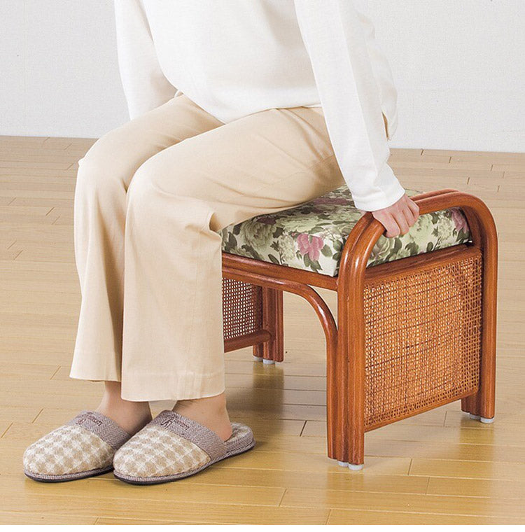 天然籐らくらく座椅子 ハイタイプ 座面高33cm クッション付き 椅子 オットマン 東京ラタン 天然籐 籐家具 コンパクト 和風 和室 玄関 客間 来客用(代引不可)