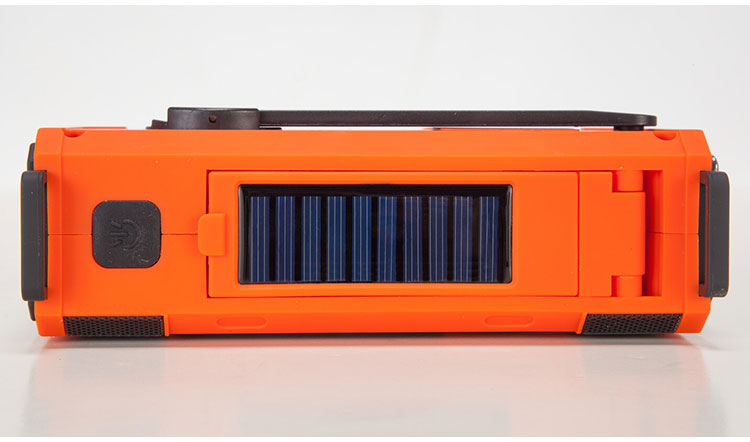 防災ラジオ 液晶画面 ライト付き FM AMラジオ対応 ソーラー充電 USB 手回し充電 大容量バッテリー 方位磁石 ラジオ 液晶パネル 防災 非常用 地震 スポットライト 広角ライト 自動選局有り(代引不可)