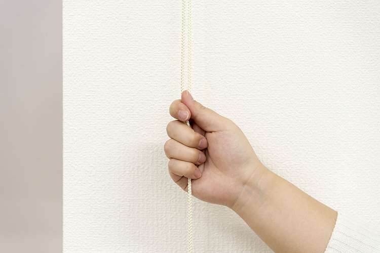 ロールスクリーン カバー付き 遮光 幅45cm×高さ135cm シンプル おしゃれ 北欧 オフィス マンション 間仕切り ロールカーテン(代引不可)