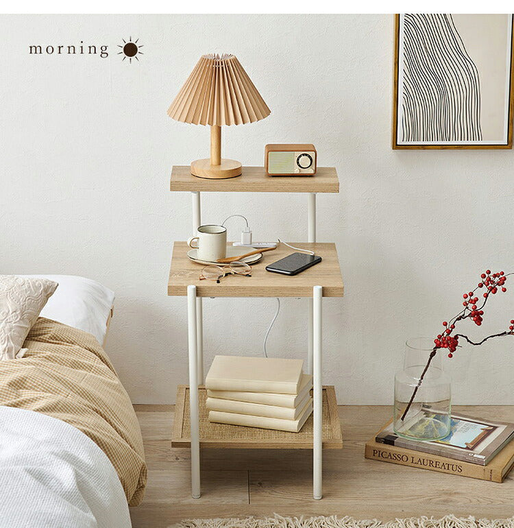 ナイトテーブル 2口コンセント付 ラタン調 こなれ感 おしゃれ オープンラック ナチュラル 韓国風インテリア 組立式 アジャスター付 かわいい 韓国インテリア(代引不可)
