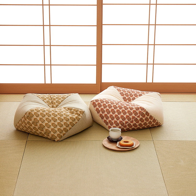 昭和レトロ おじゃみクッション アトレ 約46×46×17cm 座布団 スツール オットマン オールシーズン かわいい 可愛い おしゃれ(代引不可)