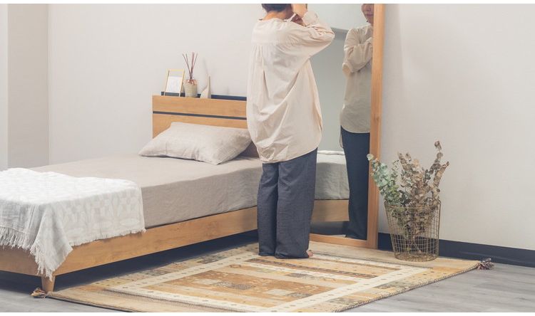 ラグ 130×190cm 冬柄 断熱 ウール コットン 天然素材 オールシーズン シンプル おしゃれ 北欧 絨毯 カーペット マット リビングマット 新生活 一人暮らし(代引不可)