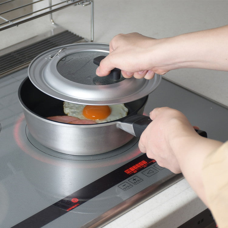 パール金属 チーノ スタンド式パンカバー 内径20~24cm用 HB-6567フライパンふた 20cm 22cm 24cm(代引不可)