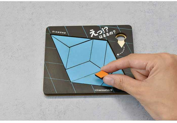 カワダ このピース絶対はまらなそうで完璧にハマるパズル ダイヤモンド KR-03(代引不可)