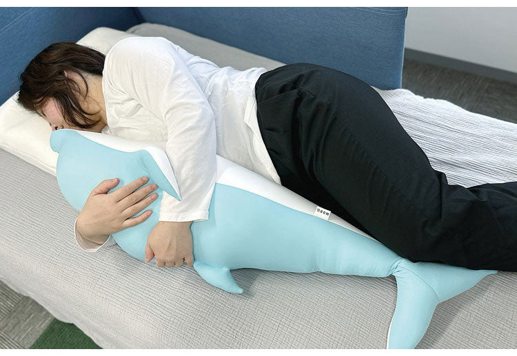 はぐもぐいるか 抱き枕 MOGU モグ パウダービーズ イルカ いるか ビーズ ビーズクッション 枕 まくら ぬいぐるみ 人気 かわいい ギフト プレゼント 贈り物 もちもち もっちり おしゃれ 小さい(代引不可)