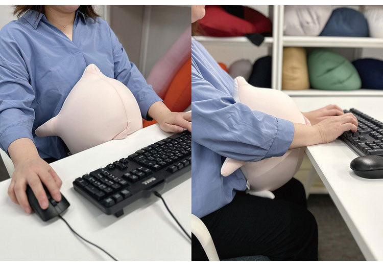 もぐっちいるか 抱き枕 MOGU モグ パウダービーズ イルカ いるか ビーズ ビーズクッション 枕 まくら ぬいぐるみ 人気 かわいい ギフト プレゼント 贈り物 もちもち もっちり おしゃれ 小さい(代引不可)