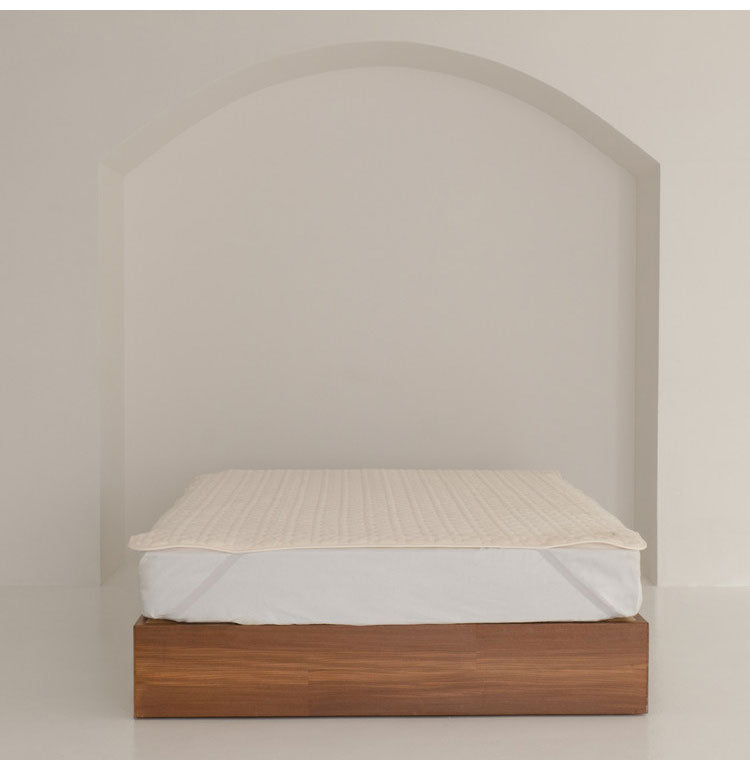 nishikawa【西川】hauu もちもち敷きパッド 120×200cm セミダブル 敷パッド 敷布団 ベッドパッド かわいい おしゃれ 北欧 洗濯可能 洗える シンプル デザイン マットレス 敷布団