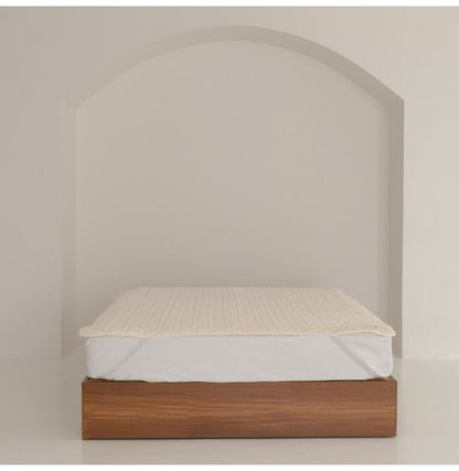 nishikawa【西川】hauu もちもち敷きパッド 140×200cm ダブル 敷パッド 敷布団 ベッドパッド かわいい おしゃれ 北欧 洗濯可能 洗える シンプル デザイン マットレス 敷布団