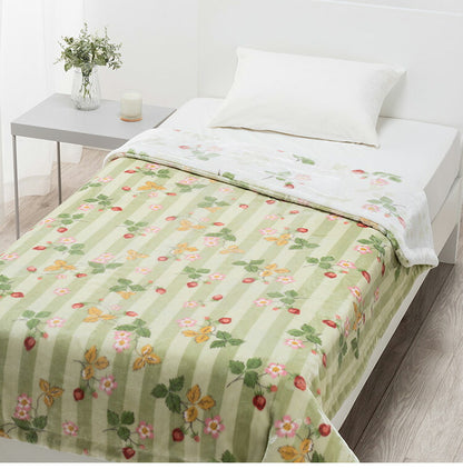 西川 リバーシブル綿入り毛布 140×200cm シングル WEDGWOOD ウェッジウッド ブランケット 掛け布団 あったか かけふとん