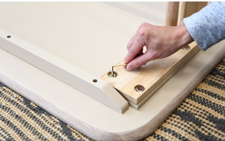 ダイニングテーブル 幅135cm 奥行80cm 高さ70cm 木製 天然木 北欧風 ナチュラル アジャスター付き リビング ダイニング テーブル 食卓 オーク(代引不可)