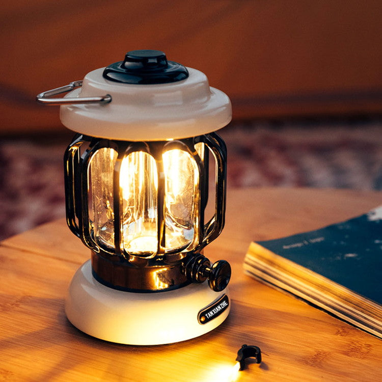 タンシャンゼ ランタン LED 充電式 レトロレイルロードランタン 小型 コンパクト 防災 屋外 おしゃれ かわいい 持ち運び アウトドア キャンプ 夜釣り 登山 キャンプ用品 カラー(代引不可)