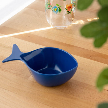 コースタルスカロップ フィッシュ型 ディップボウル 16cm ネイビー ターホン TarHong メラミン食器 16cm 割れにくい おしゃれ 食洗機対応 ボウル お皿 深皿 可愛い 電子レンジ不可 食洗機対応(代引不可)