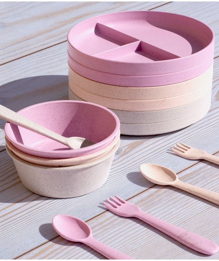 ユニバーサル 三つ仕切りプレート 19cm グレージュ PLKAP1073TMA ABODE Homeware 麦わらPP(ポリプロピレン樹脂/麦わら繊維)/TPE 18.5×18.5×2.5cm -20~140℃ 食洗機対応 自然由来(代引不可)