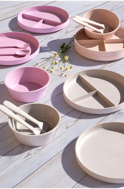 ユニバーサル 三つ仕切りプレート 19cm ベージュ PLKAP1073TMR ABODE Homeware 麦わらPP(ポリプロピレン樹脂/麦わら繊維)/TPE 18.5×18.5×2.5cm -20~140℃ 食洗機対応 自然由来(代引不可)