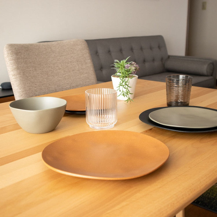 planta マット サラダプレート 22cm ブラック ターホン TarHong メラミン食器 22cm 割れにくい バンブー おしゃれ 食洗機対応 プレート お皿 ワンプレート エコ 電子レンジ不可 食洗機対応(代引不可)