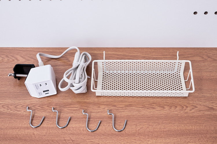 【5%OFF】電動昇降デスク 幅100cm 引き出し2個 クランプ固定式コンセントタップ 小物収納 メッシュトレー 高さ調節可能 テレワーク 勉強机 学習机(代引不可)
