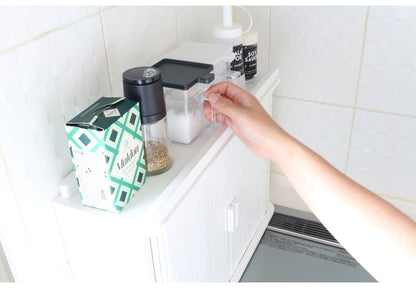 ジャバラ扉式調味料ケース ホワイト 卓上 調味料ケース 調味料ラック スパイスラック カウンター上収納 カウンター収納(代引不可)