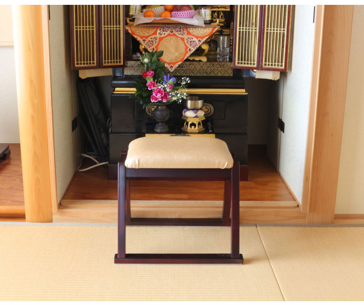 スタッキングできる仏壇前椅子 完成品 天然木 供物台用 経机用 仏壇前 椅子 イス チェア 1脚 単品 スタッキングチェア コンパクト 法事 お彼岸 和室 和風 仏前(代引不可)