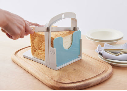 日本製 食パンスライサー 5種類の厚さにカット 4枚切 5枚切 6枚切 8枚切 12枚切 食パン カットガイド パンスライサー(代引不可)