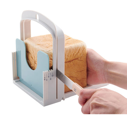 日本製 食パンスライサー 5種類の厚さにカット 4枚切 5枚切 6枚切 8枚切 12枚切 食パン カットガイド パンスライサー(代引不可)