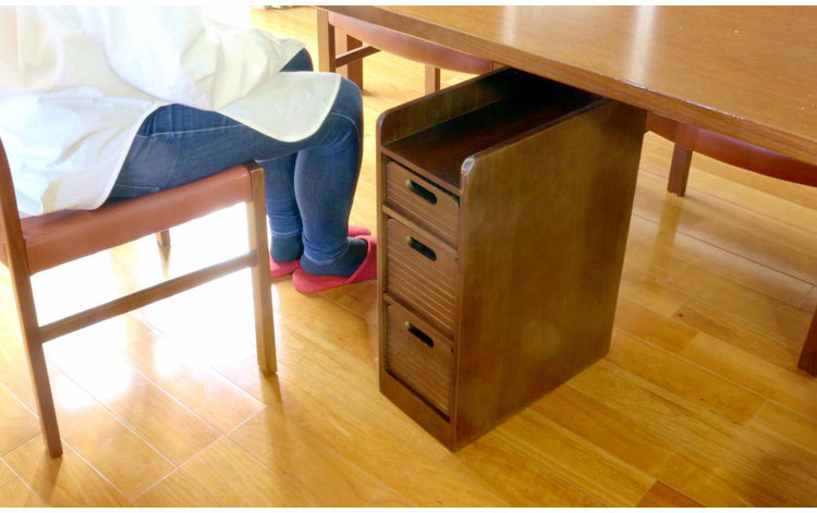 天然木桐材の軽量トレイワゴン 幅20×3段 完成品 隠しキャスター 収納ワゴン トレー 棚 収納 ラック チェスト ワゴン サイドテーブル リビング 寝室 玄関 棚板 可動式 高さ調節可能 トレイ 持ち運び(代引不可)