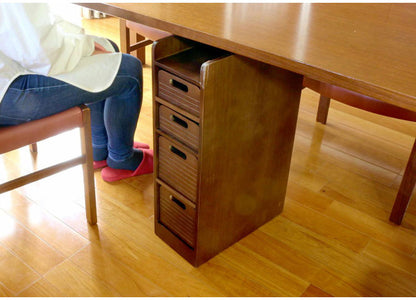 天然木桐材の軽量トレイワゴン 幅20×4段 完成品 隠しキャスター 収納ワゴン トレー 棚 収納 ラック チェスト ワゴン サイドテーブル リビング 寝室 玄関 棚板 可動式 高さ調節可能 トレイ 持ち運び(代引不可)