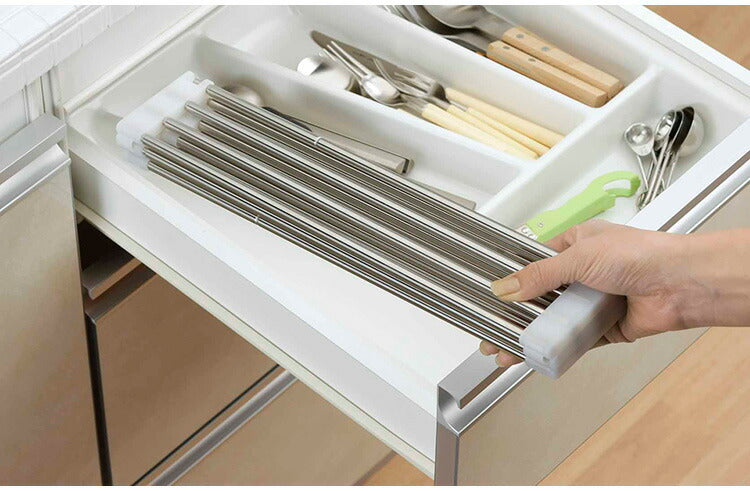 下村企販 日本製 燕三条 たためてしまえる伸縮水切り スリム 幅36.8~59 奥行23.2 シンクに渡せる 伸縮水切りラック コンパクト シンク上 水切り 食器 野菜 水切りラック 棚 すのこ ステンレス 伸縮式