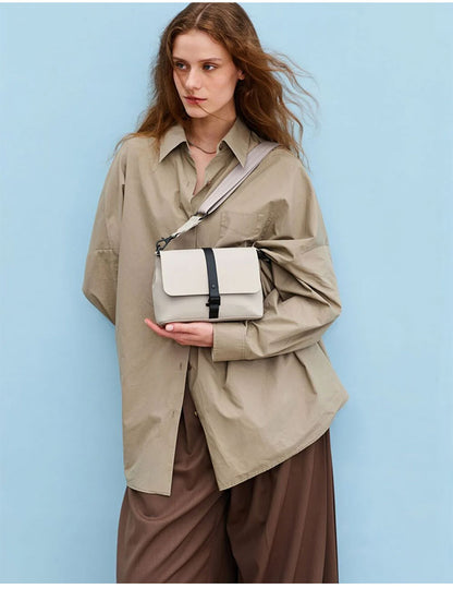 【国内正規品】 Gaston Luga ガストンルーガ Splash Crossbody Bag ショルダーバッグ クロスバッグ 斜めかけ 肩かけ クラッチ カバン 1.9L 撥水 防水 ポケット エコ おしゃれ 北欧 CB100 CB104