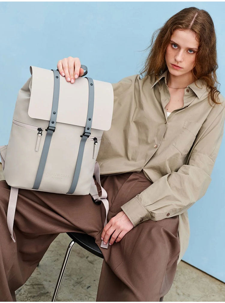 【国内正規品】 Gaston Luga ガストンルーガ Splash 2.0 Backpack-14 バックパック リュックサック カバン 14L 防水 撥水 ジッパー ポケット 通気性 A4 エコ おしゃれ 北欧 デザイン RE801 RE806