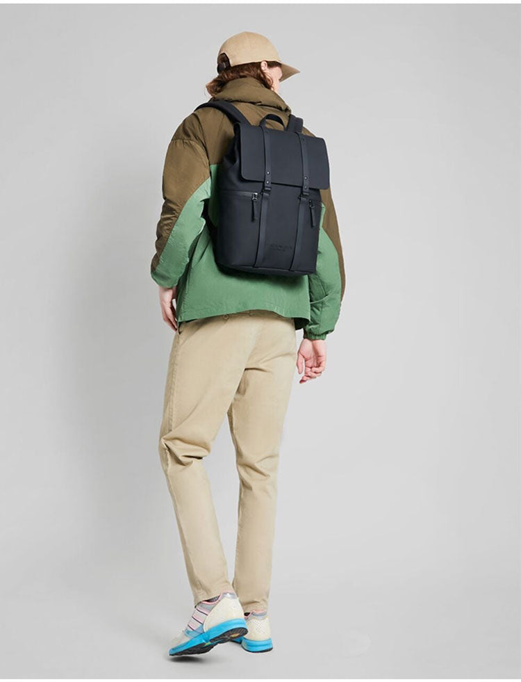 【国内正規品】 Gaston Luga ガストンルーガ Splash 2.0 Backpack-14 バックパック リュックサック カバン 14L 防水 撥水 ジッパー ポケット 通気性 A4 エコ おしゃれ 北欧 デザイン RE801 RE806