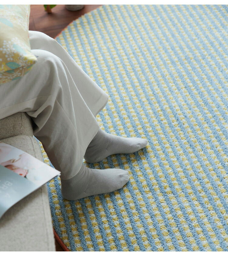 ラグ 130×185cm 楕円 ウォッシャブル 日本製 ドライクリーニング メディカルストップ 耐熱 F☆☆☆☆ おしゃれ 北欧 かわいい 丸形 リビング DESIGN LIFE RETORO CHECK RUG レトロチェックラグ(代引不可)