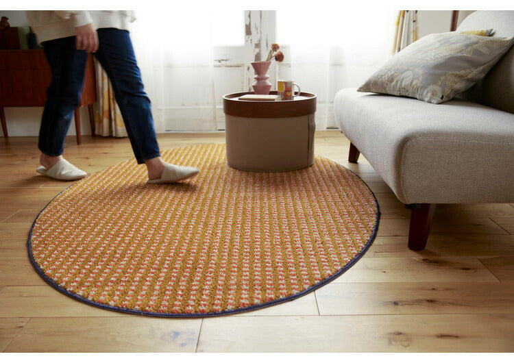 ラグ 130×185cm 楕円 ウォッシャブル 日本製 ドライクリーニング メディカルストップ 耐熱 F☆☆☆☆ おしゃれ 北欧 かわいい 丸形 リビング DESIGN LIFE RETORO CHECK RUG レトロチェックラグ(代引不可)