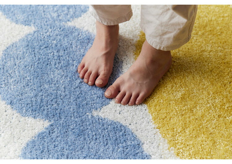 長方形 国産 ラグ 130×185cm ウォッシャブル ドライクリーニング メディカルストップ 耐熱 F☆☆☆☆ 四角 おしゃれ 日本製 北欧 かわいい デザインライフ DESIGN LIFE TOPIARY RUGトピアリーラグ(代引不可)