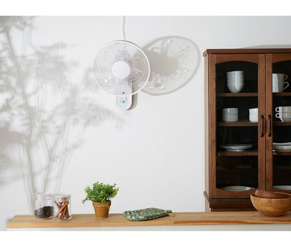 壁掛け扇風機 リモコン付き 30cm 5枚羽根 フラットガード 首振り 風量3段階 切タイマー付き 静音 サーキュレーター 扇風機 おしゃれ 脱衣所 換気