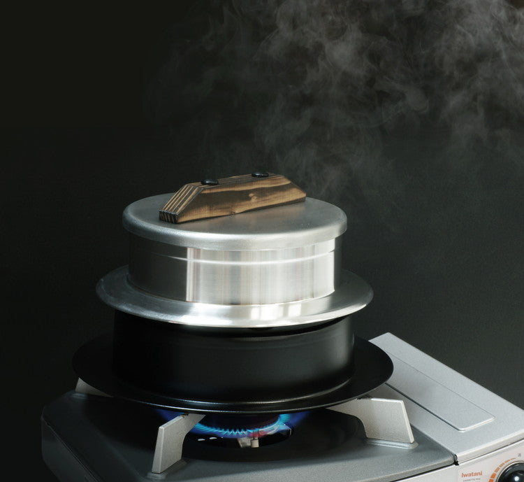 ウルシヤマ金属 謹製 釜炊き三昧 5合炊き 日本製 キッチン おこげ 炊き込みごはん ふっくら ご飯 ごはん 羽釜 炊飯 かまど 使いやすい プレゼントにも(代引不可)