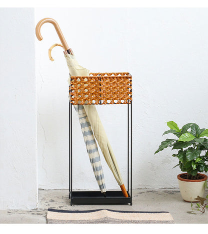 ラタン調 傘立て PPラタン×アイアン アンブレラスタンド スリム 傘 6本収納 UTILE Octa ユティル オクタ 手編み かさたて 玄関収納 コンパクト ブラック 黒 スリム おしゃれ