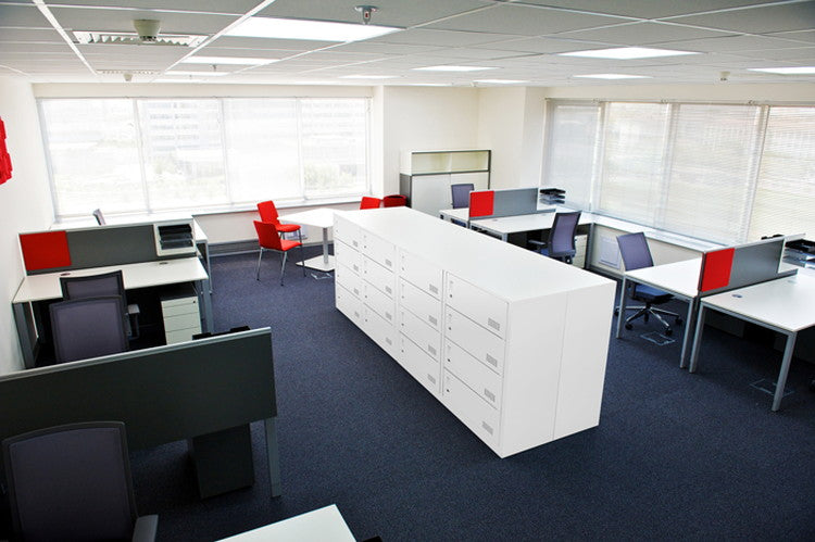 両開き書庫 組み立て品 幅90cm 2.6cmピッチで可動棚 鍵付きラック システム収納庫 スチール書庫 キャビネット 事務所 本棚 シェルフ 収納(代引不可)