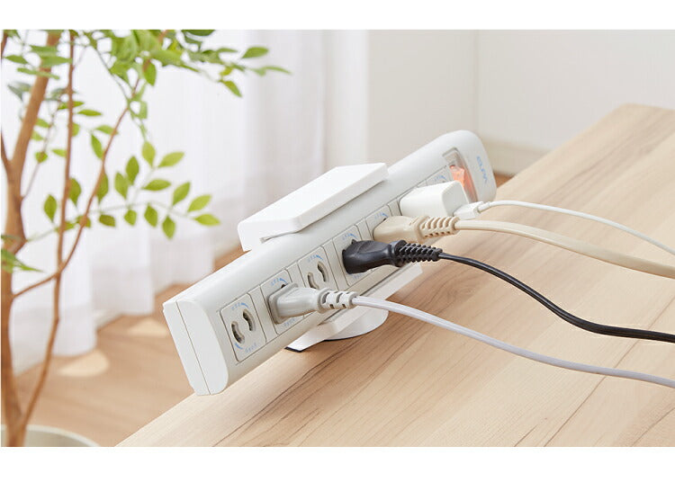 電源タップホルダー 対応タップ幅4~6cm クランプ式 デスクホルダー 電源タップ 収納 固定ホルダー コンセント ホルダー