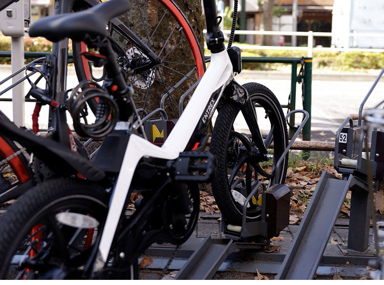 電動自転車 折りたたみ アシスト自転車 E-Bike S9 eバイク 折りたたみ 自転車 電動 軽量 小型 20インチ アシスト3段階 通勤 通学ツーリング コンパクト アウトドア 公道走行可能 bike(代引不可)