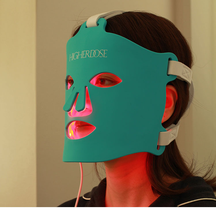 美顔 HIGHER DOSE 赤外線フェイスマスク 美白 美容 エステ 美顔器 シミ シワ フェイスマスク 赤外線 ハリ コラーゲン メラニン 代謝促進 自宅エステ(代引不可)