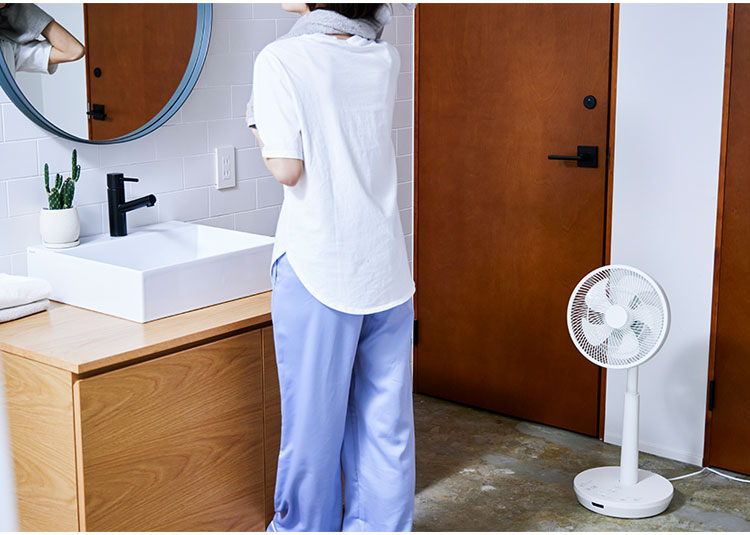 シロカ siroca DC3Dサーキュレーター扇風機 3D首振り 扇風機 サーキュレーター 風量調節 首振り 微風 寝室 衣類乾燥 暑さ対策 オンオフタイマー リビング 静か SF-C223