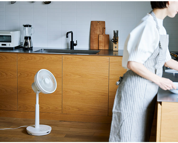 シロカ siroca DC3Dサーキュレーター扇風機 3D首振り 扇風機 サーキュレーター 風量調節 首振り 微風 寝室 衣類乾燥 暑さ対策 オンオフタイマー リビング 静か SF-C223