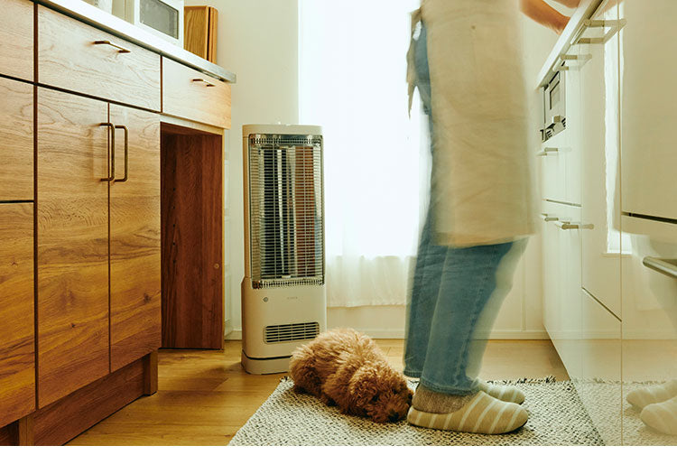 シロカ 足元ファンヒーター付き 遠赤外線暖房機 にこポカ SH-FC131 ホワイト siroca 省エネ 切タイマー機能 首振り ぬくもり持続