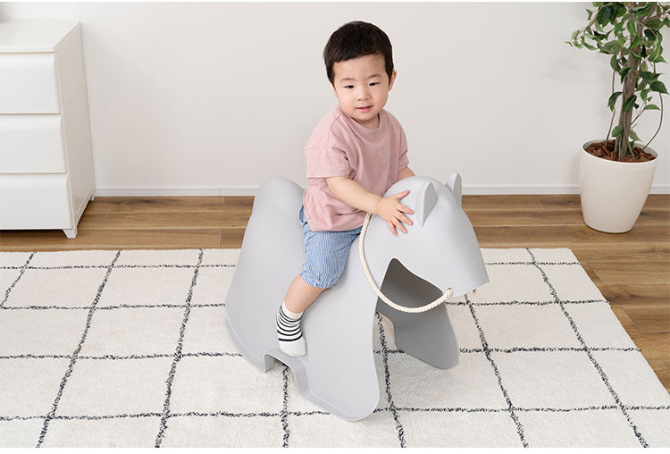 ホース スツール スツール 椅子 イス いす おしゃれ 北欧 ポリプロピレン プラスチック アニマル 馬 ホース 腰かけ ブラック ライトグレー 一人暮らし かわいい(代引不可)