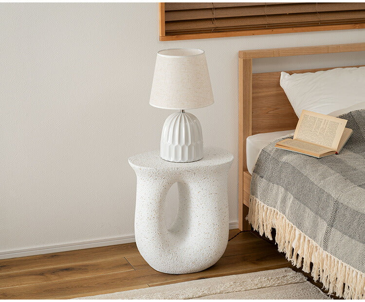 サイドテーブル AST-62 東谷 サイドテーブル テラゾー柄 おしゃれ オブジェ ナイトテーブル ソファサイド グレー モダン ベッドサイド ミニテーブル ストーン 大理石調 カーブ 曲線 石 灰色 マーブル(代引不可)