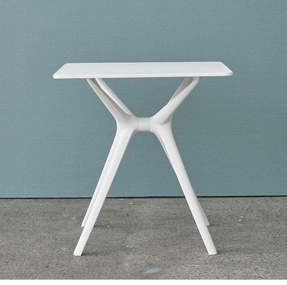 テーブル ダイニングテーブル カフェテーブル 正方形 四角 ポリプロピレン カフェ おしゃれ ホワイト/ブラック 黒 白 キッズ 子供(代引不可)