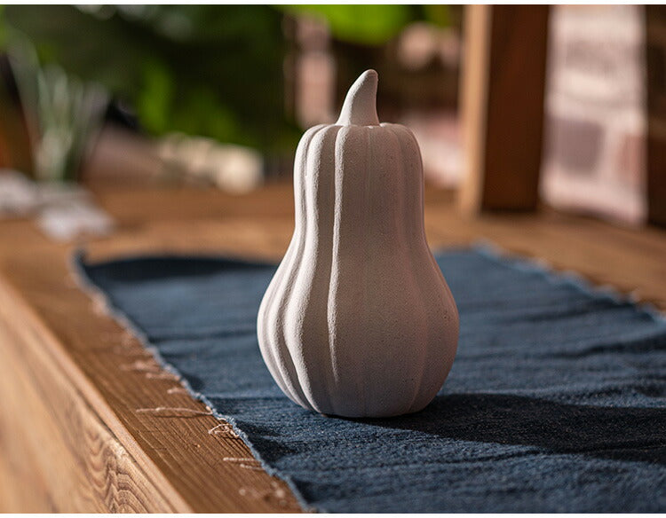 フルーツオブジェ CLY-43 東谷 オブジェ かぼちゃ ひょうたん型 小物 置物 インテリア雑貨 玄関 野菜 陶器 マット仕上げ アート おしゃれ コンパクト 観賞 リビング かわいい 黒 ブラック(代引不可)