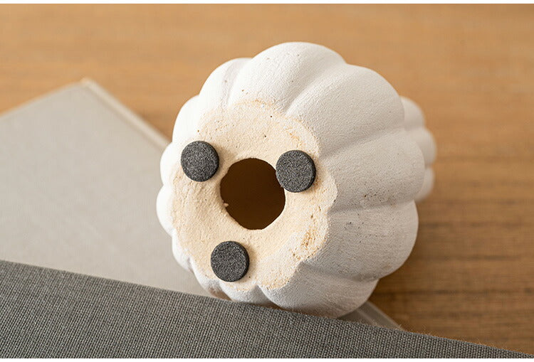 フルーツオブジェ CLY-43 東谷 オブジェ かぼちゃ ひょうたん型 小物 置物 インテリア雑貨 玄関 野菜 陶器 マット仕上げ アート おしゃれ コンパクト 観賞 リビング かわいい 黒 ブラック(代引不可)