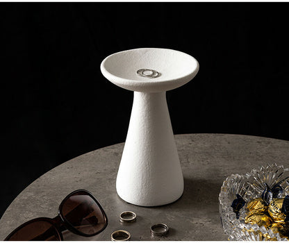 トレーS CLY-44 東谷 トレー Sサイズ 小物置き 置物 オブジェ 玄関 陶器 おしゃれ インテリア雑貨 北欧 コンパクト 台 アクセサリースタンド シンプル ディスプレイ 黒 ブラック(代引不可)